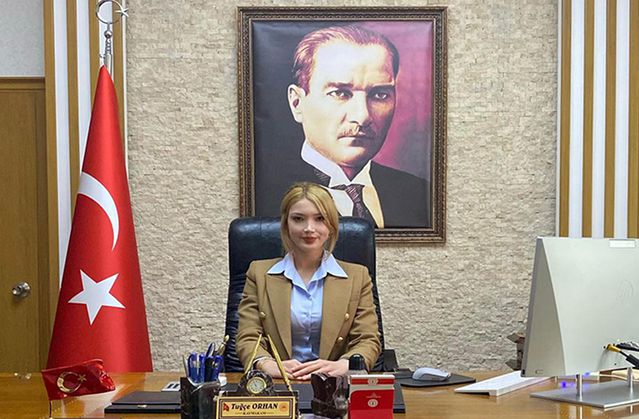 Burdur'un ilk kadın vali yardımcısı Tuğçe Orhan