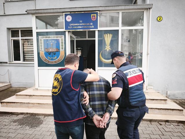 Firari Hükümlü Çarşamba'da Yakalandı - Son Dakika