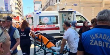 Hamile Kadın ATM'de Fenalaştı - Son Dakika