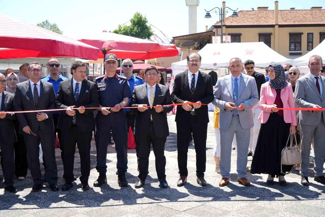 Hükümlülerin El Sanatları Sergisi Samsun'da Açıldı