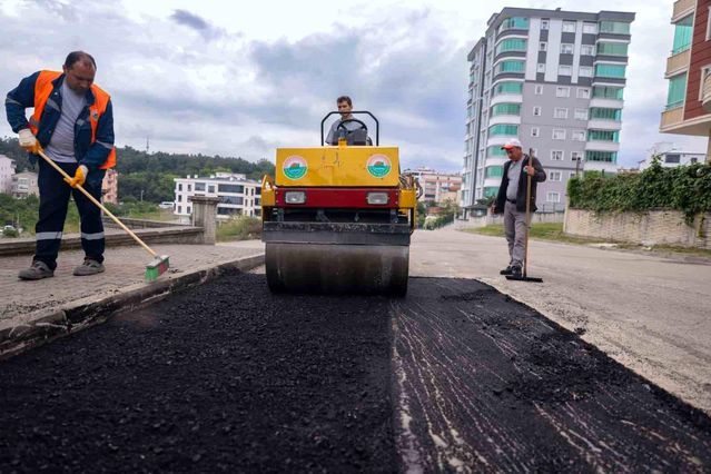 İlkadım'da yollar yenileniyor - Son Dakika