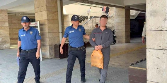 Samsun'da Bıçaklama Olayı: 17 Yaşındaki Çocuk Yaralandı