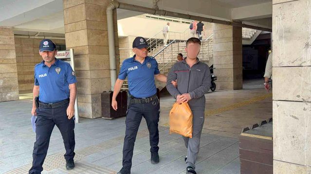 Samsun'da Bıçaklama Olayı: 17 Yaşındaki Çocuk Yaralandı