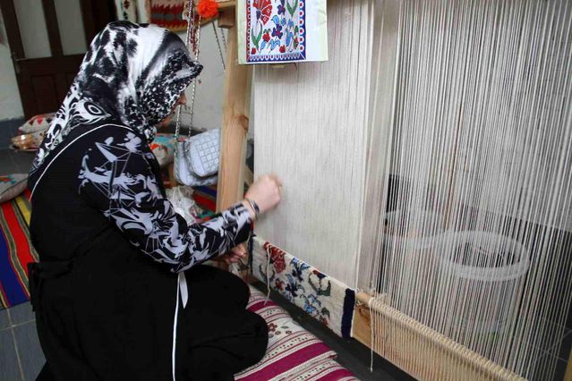 Samsun'da Geleneksel Dokuma Kursu - Son Dakika