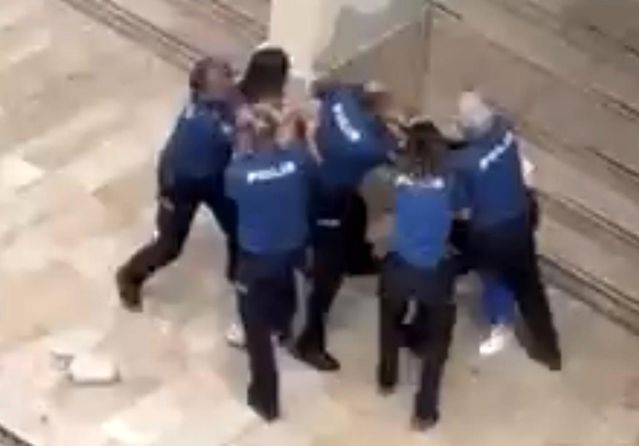 Samsun'da Kadınlar Arasında Kavga - Son Dakika