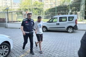 Telefonda kendilerini belediye başkanı olarak tanıtıp dolandırıcılık yapan 6 şüpheli adliyede