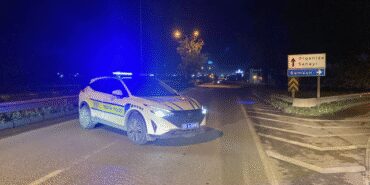Tüfekle açılan ateş sonucu oluşan kimyasal sızıntıdan 6 polis etkilendi