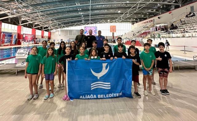 Aliağalı yüzücülerden Samsun'da önemli başarı