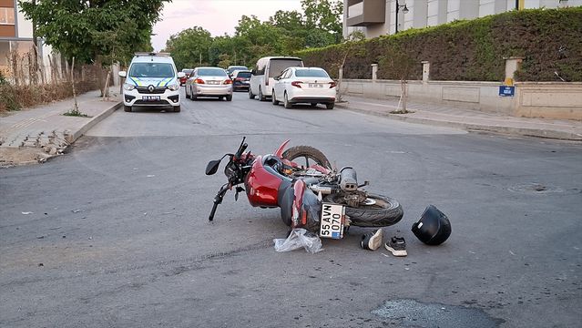 Bafra'da Motosiklet Kazası: 2 Yaralı