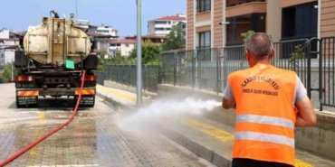 İlkadım'da kapsamlı temizlik çalışmaları - Son Dakika