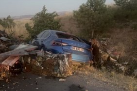 Kırıkkale'de Tır Devrildi, Sürücü Yaralandı