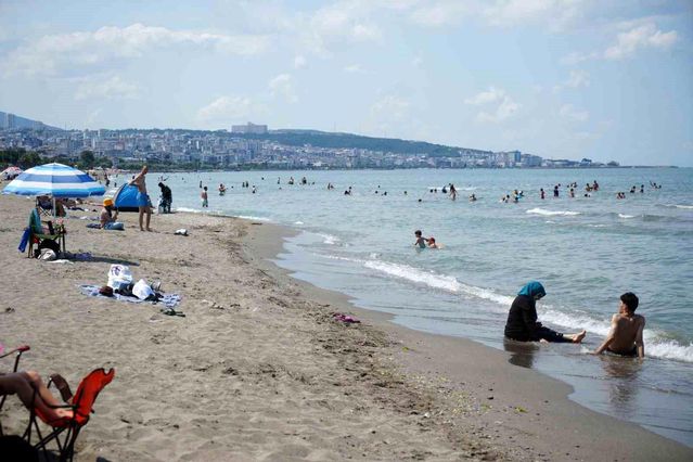 Samsun Valiliği'nden Denize Girilmemesi Uyarısı