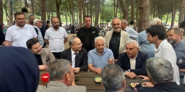 Topsakal Kavak'ta Vatandaşlarla Buluştu - Son Dakika