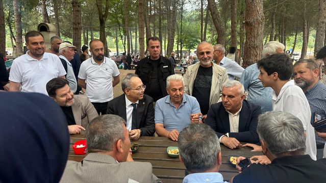 Topsakal Kavak'ta Vatandaşlarla Buluştu - Son Dakika