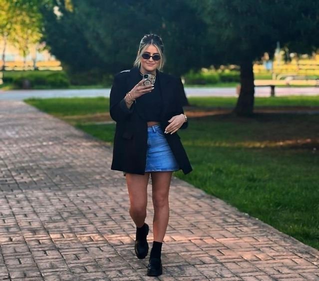 Balkondan Düşen Anne Hayatını Kaybetti