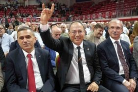 MHP'li Topsakal: PYD'nin feshi Suriye'nin Türkiye'ye bağlandığını gösterdi