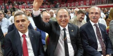 MHP'li Topsakal: PYD'nin feshi Suriye'nin Türkiye'ye bağlandığını gösterdi