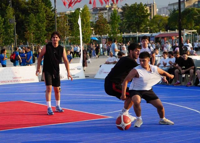 Samsun'da 3x3 Basketbol Turnuvası Heyecanı
