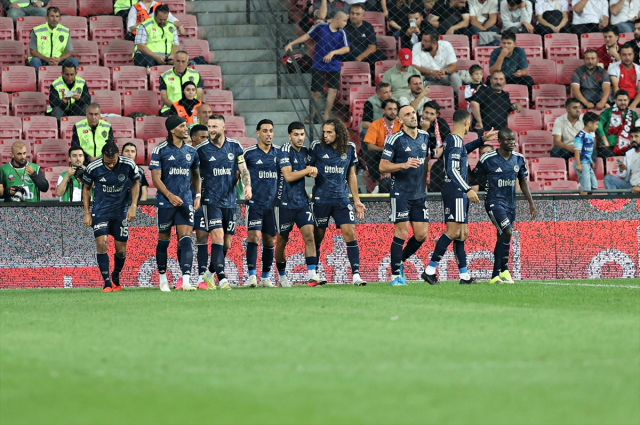Samsunspor-Fenerbahçe maçı için televizyonu açanlar gözlerine inanamadı