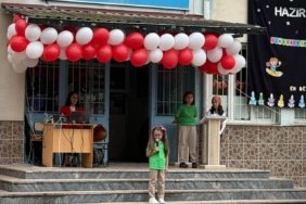 Alaçam'da İlköğretim Haftası için Resai Aydın İlkokulunda program düzenlendi