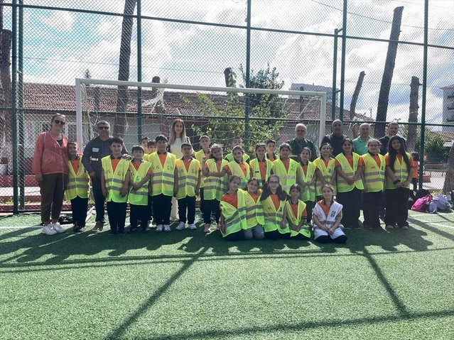 Bafra'da Yeşilay'dan öğrencilere sporla dolu yeni eğitim yılı başlangıcı