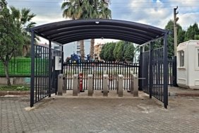 Bir okula daha turnike kuruldu: Öğrenciler artık kart basarak girecek
