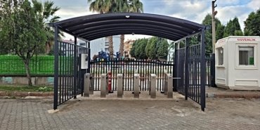 Bir okula daha turnike kuruldu: Öğrenciler artık kart basarak girecek
