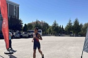 Çorum'da ilk kez aquatlon yarışı düzenlendi, 5 ilden 50 sporcu mücadele etti
