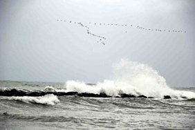 Meteoroloji 23 Eylül'de Sinop, Samsun ve Ordu açıklarında 50-75 km hızla fırtına bekliyor