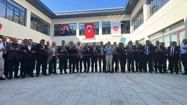 SAMÜ Rektörlük ve İdari Bilimler Yerleşkesi açıldı