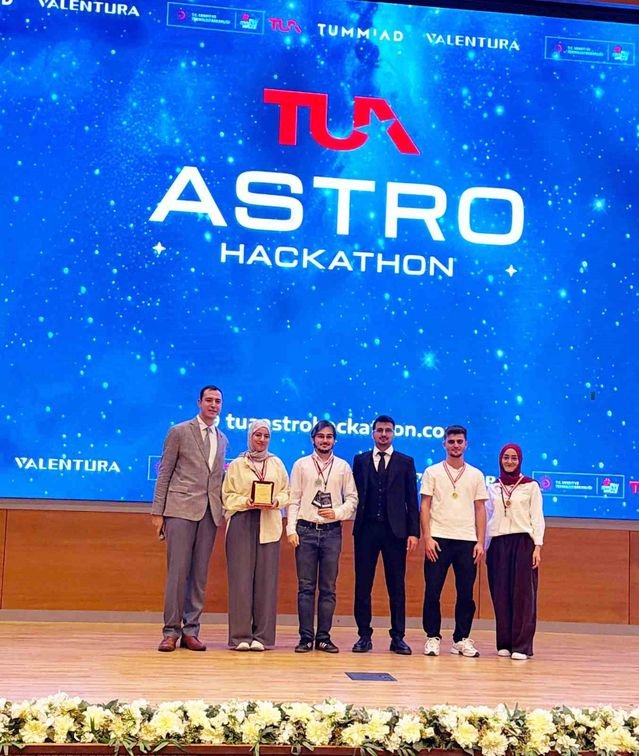 SAMÜ'lü Fırtına Avcıları, TUA Astro Hackathon'da Türkiye üçüncüsü oldu