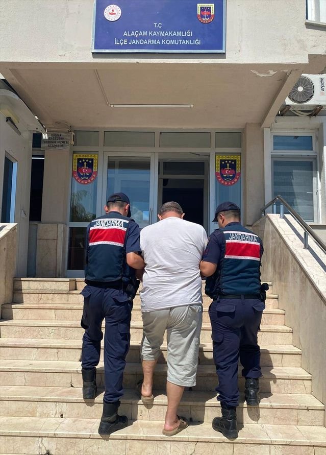 Samsun Alaçam'da kasten öldürmeden aranan hükümlü yakalanıp cezaevine teslim edildi
