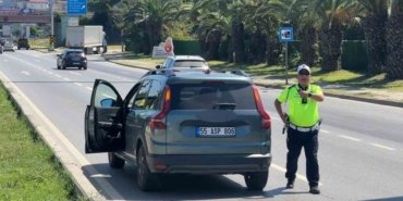 Samsun Atakum'da otomobil ile SUV çarpıştı, 2'si çocuk 3 kişi yaralandı