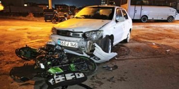 Samsun Bafra'da kazada 3 yaralı, ehliyetsiz sürücü ve babasına 80 bin TL ceza kesildi