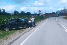Samsun Bafra'da otomobille kamyonet çarpıştı, Meral S. yaralandı hastaneye kaldırıldı