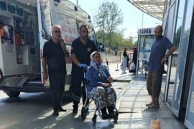 Samsun Bafra'da traktörün römorku devrildi, 6 kişi yaralandı