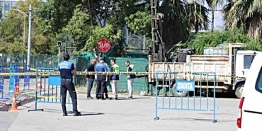 Samsun Canik'te gazetecilere çekim engeli, polis güvenlik şeridi dışında izin verdi