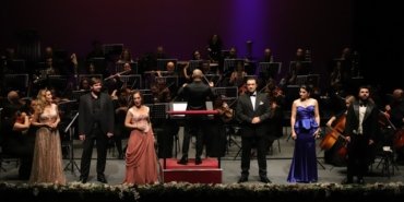 Samsun Devlet Opera ve Balesi 'Gala Konseri'ni sanatseverlerle buluşturdu