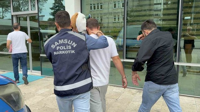 Samsun İlkadım ve Canik'te uyuşturucu operasyonlarında 2 şüpheli adliyeye sevk edildi