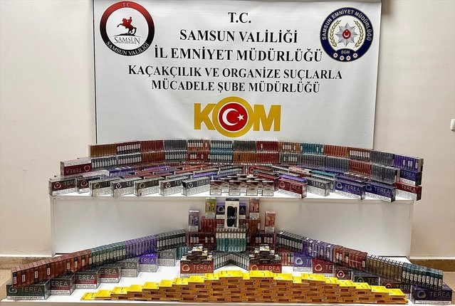 Samsun İlkadım'da 1560 paket kaçak tütün çubuğu bulundu, 2 şüpheli gözaltına alındı