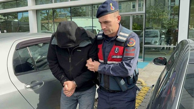 Samsun İlkadım'da 30 bin TL ve 20 gram altın çalan şüpheli cezaevine gönderildi