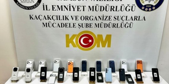 Samsun İlkadım'da kaçak telefon operasyonunda 30 telefon ele geçirildi