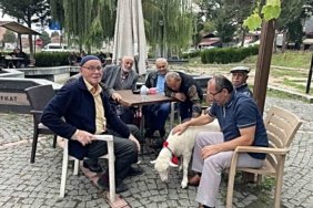 Samsun Kavak'ta simge haline gelen kuzu Tertip, Mecit Uzun'u yalnız bırakmıyor