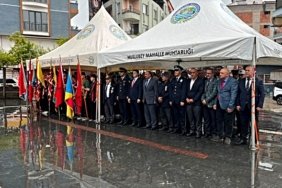 Samsun Salıpazarı'nda Gaziler Günü töreni çelenk sunumuyla başladı