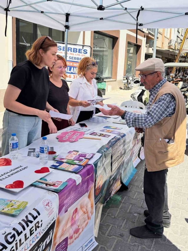 Samsun Söke'de Halk Sağlığı Haftası etkinliğinde vatandaşlara koruyucu sağlık bilgisi verildi