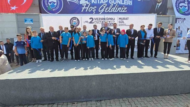 Samsun Vezirköprü'de 2. Kitap Günleri öğrencilerin ilgisiyle açıldı
