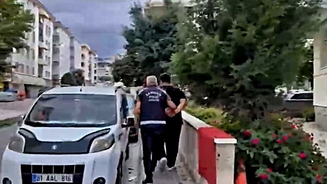 Samsun ve Eskişehir'de masaj salonu fuhuş operasyonunda 3 şüpheli gözaltına alındı