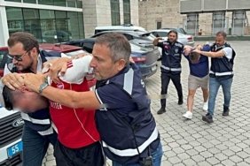 Samsun'da 15 yıl 7 ay 15 gün hapis cezasıyla aranan hükümlü 2 kişiyle yakalandı