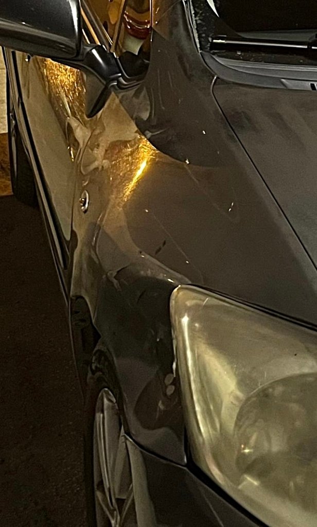 Samsun'da korkulukları aşıp yola çıktığı öne sürülen 9 yaşındaki çocuğa otomobil çarptı