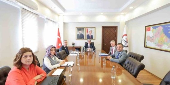 Samsun'da mahallelerin ihtiyaçları Vali Tavlı başkanlığında masaya yatırıldı